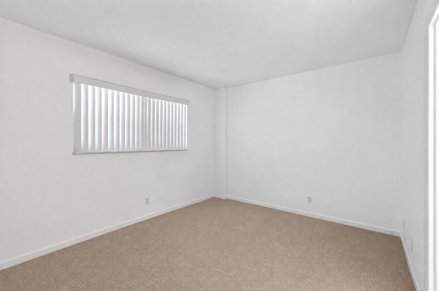 555 Northwest 4th Avenue, Unit 4230 Boca Raton, FL 33432 - Photo 27 of 49 ChatGPT Image Jun 13, 2026 at 01_44_11 P