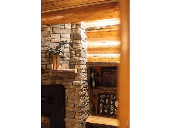 $1,495,000 | 14142 North St Vrain Drive, Lyons, CO 80540