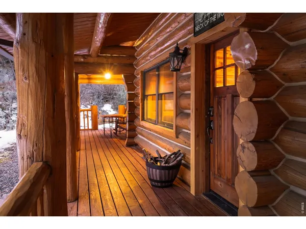 $1,495,000 | 14142 North St Vrain Drive, Lyons, CO 80540