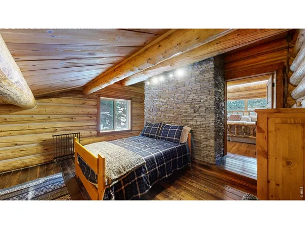 $1,495,000 | 14142 North St Vrain Drive, Lyons, CO 80540