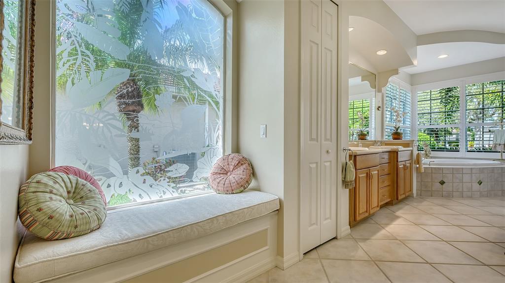 8215 Waterview Boulevard Lakewood Ranch, FL 34202 - Photo 26 of 82