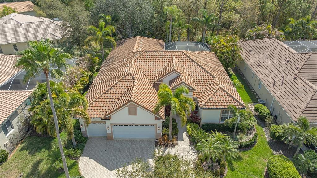 8215 Waterview Boulevard Lakewood Ranch, FL 34202 - Photo 4 of 82