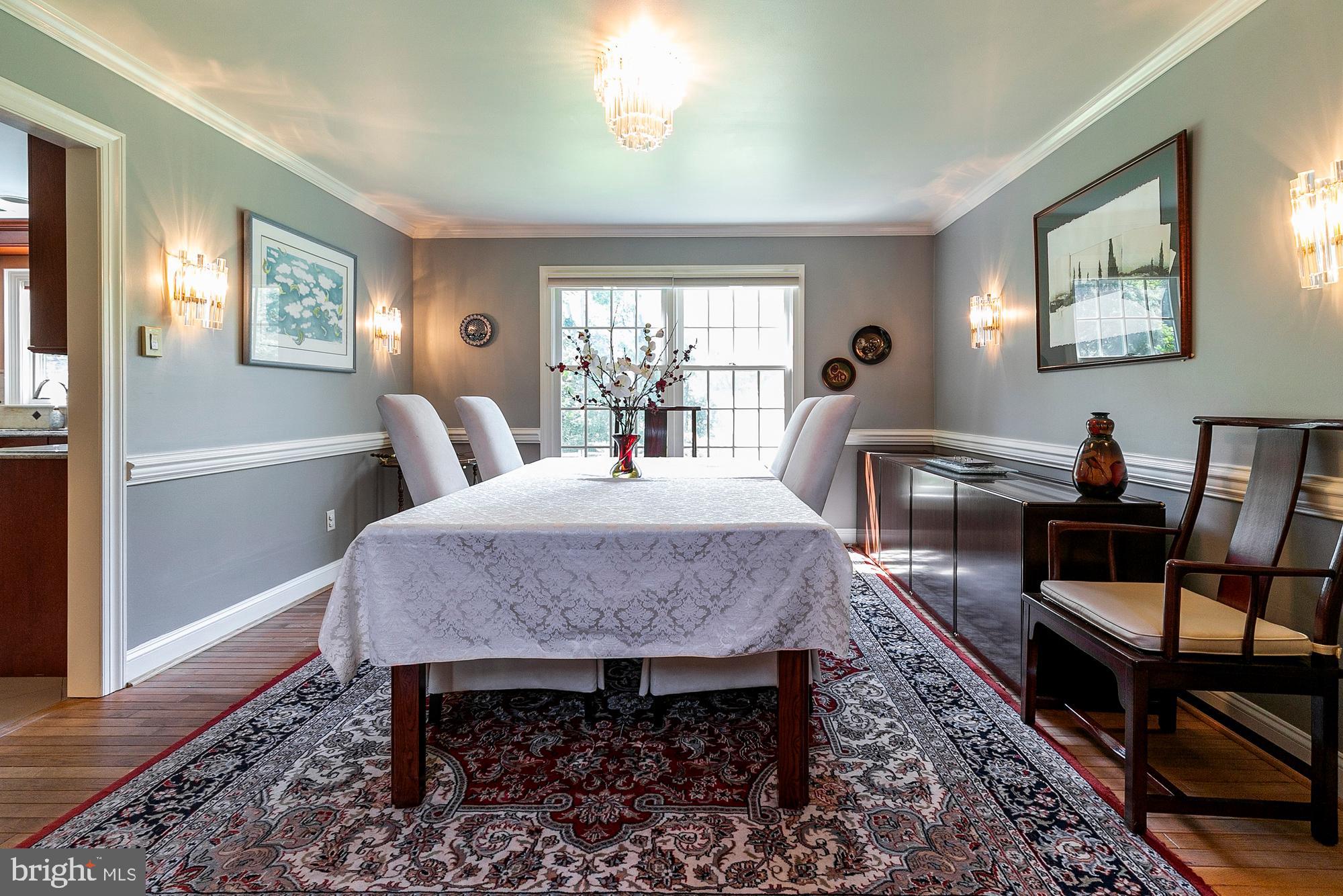 145 Ridings Way Ambler, PA 19002 - Photo 8 of 32 Dining Room