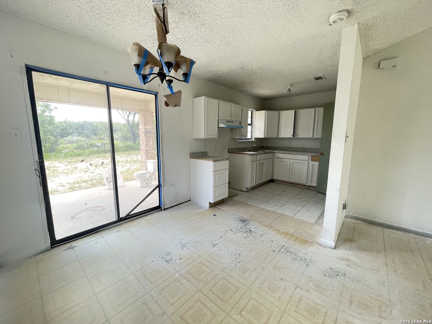 113 Costa Rica Drive Eagle Pass, TX 78852 - Photo 3 of 4