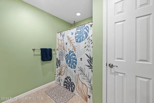 $379,000 | 233 Shadow Wood Circle, Archbald, PA 18403