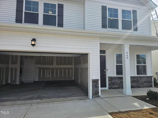 $2,250 | 469 Willard Wds Drive, Wendell, NC 27591