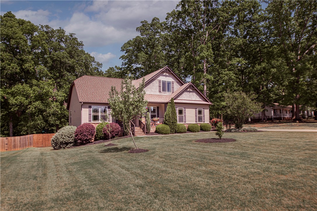 1215 Circle Road Easley, SC 29642 - Photo 2 of 50
