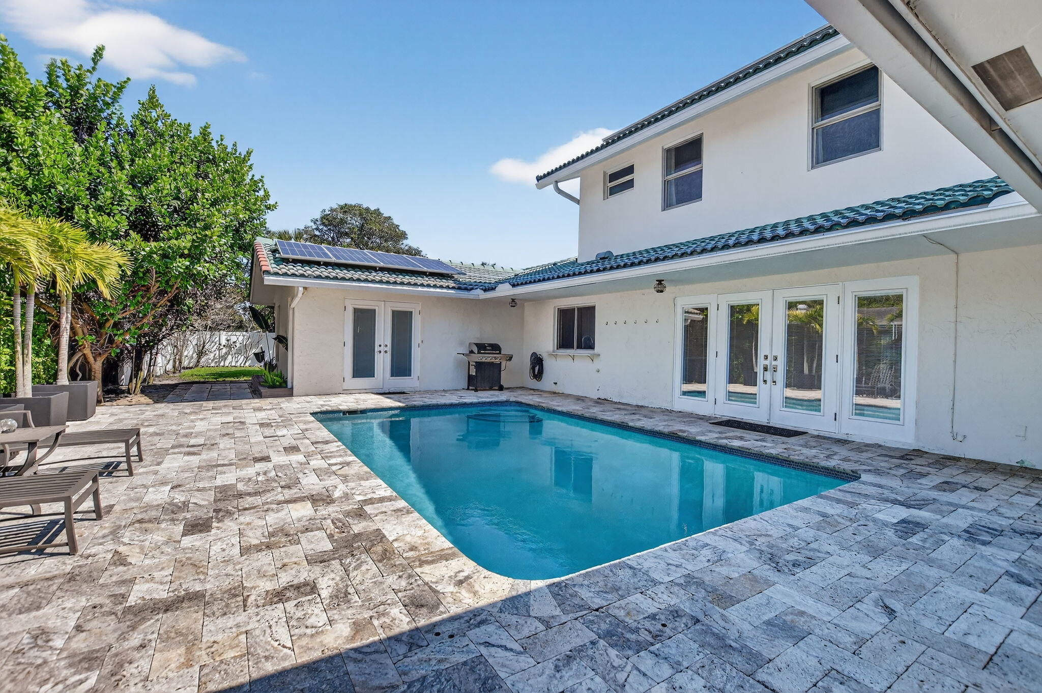 1455 Isabel Road East Boca Raton, FL 33486 - Photo 24 of 33 Pool