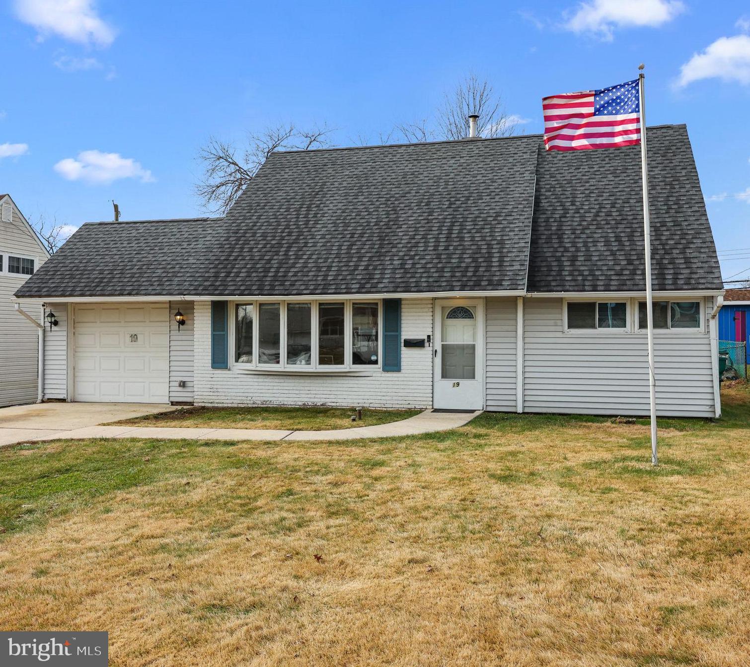 19 MacIntosh Road Levittown, PA 19056 - Photo 1 of 1 Welcome Home!