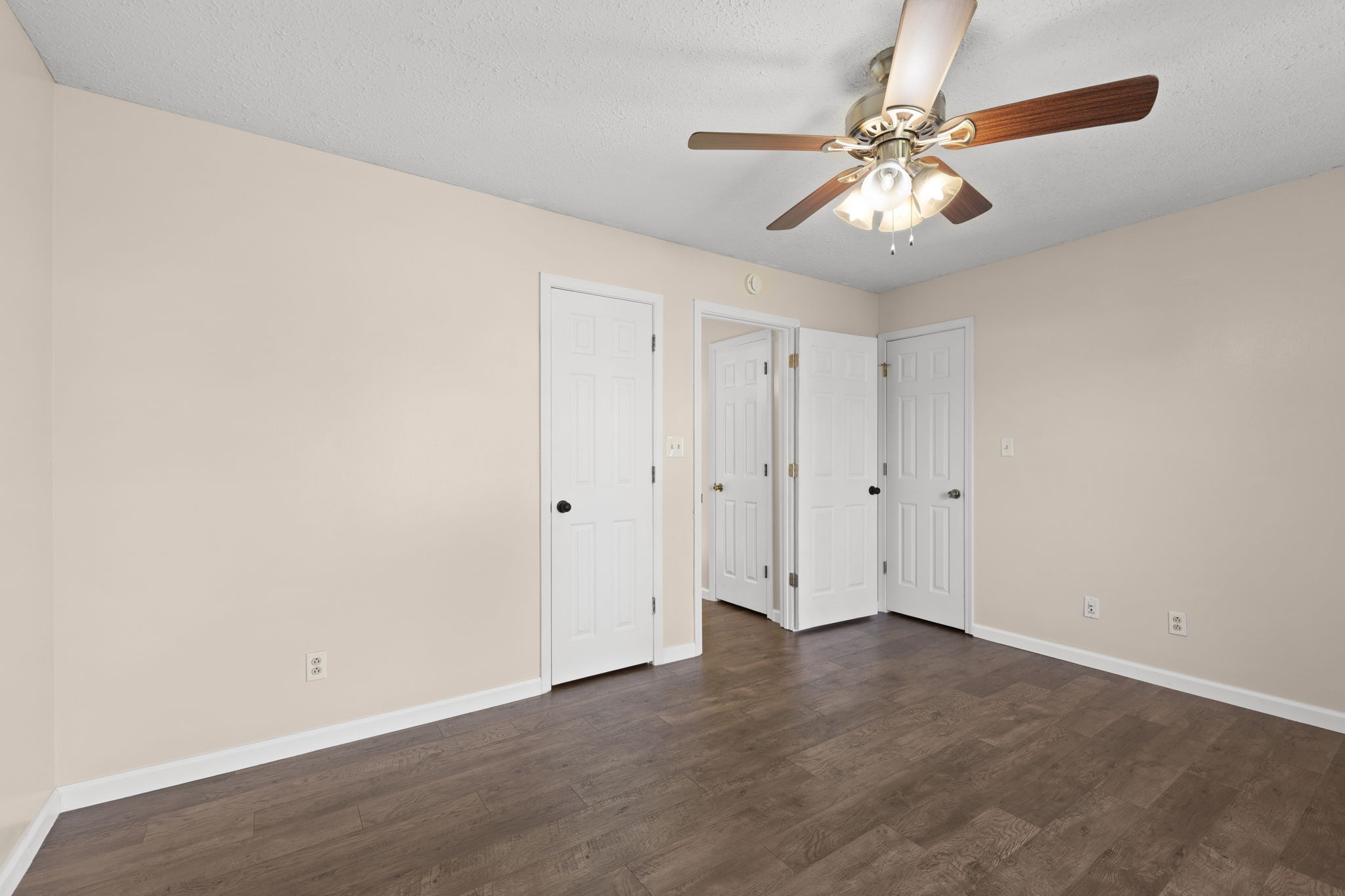 702 Hugh Hunter Road Oak Grove, KY 42262 - Photo 24 of 34 Gallery Image 24