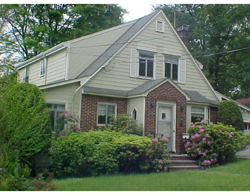 233 Beverly Road Brookline, MA 02467 - Photo 1 of 5