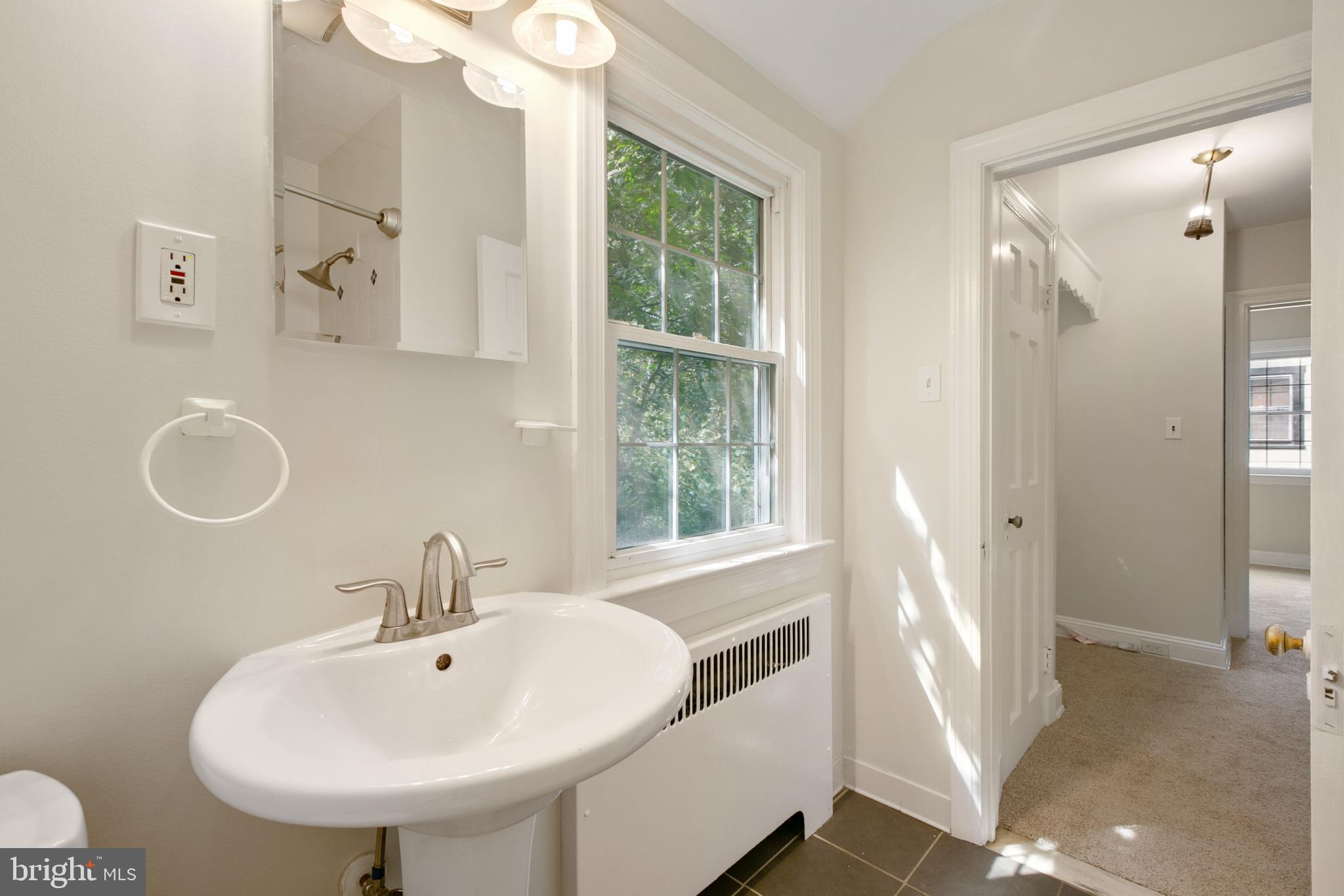 4619 Briarclift Road Baltimore, MD 21229 - Photo 17 of 39 Gallery Image 17
