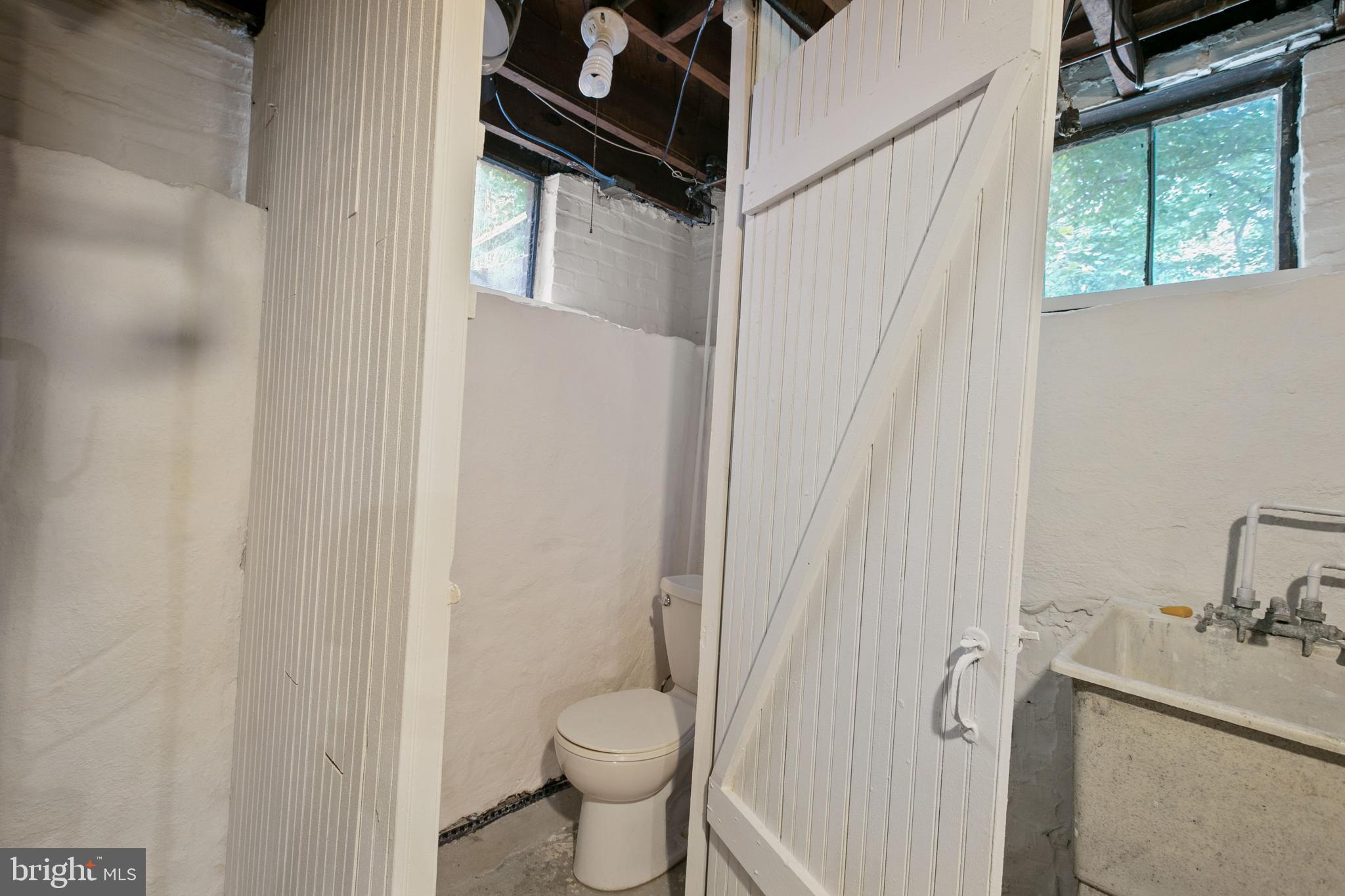 4619 Briarclift Road Baltimore, MD 21229 - Photo 27 of 39 Gallery Image 27