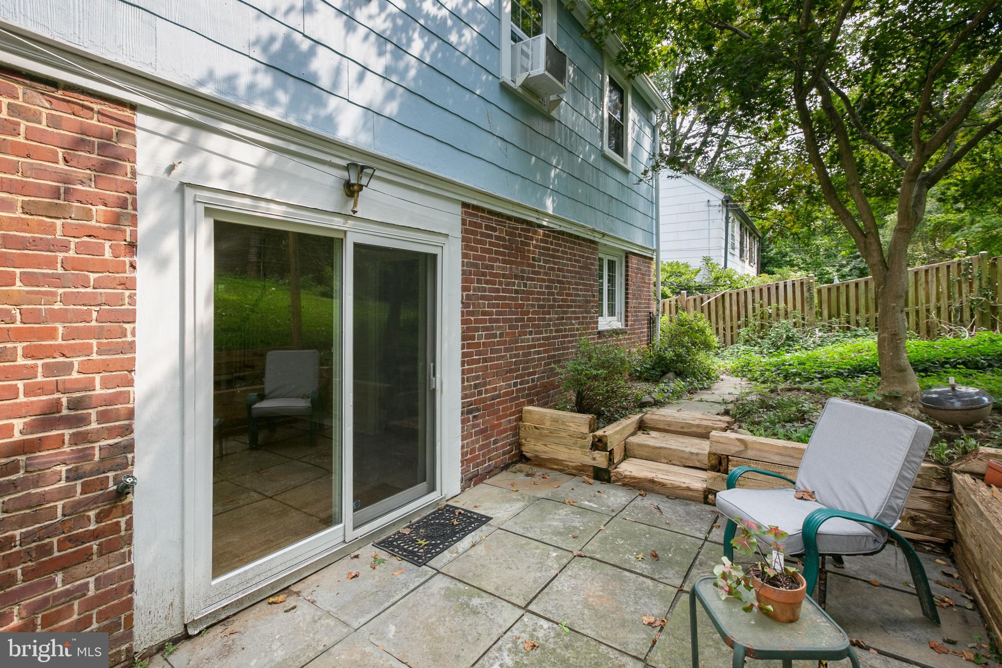4619 Briarclift Road Baltimore, MD 21229 - Photo 28 of 39 Relax on the patio