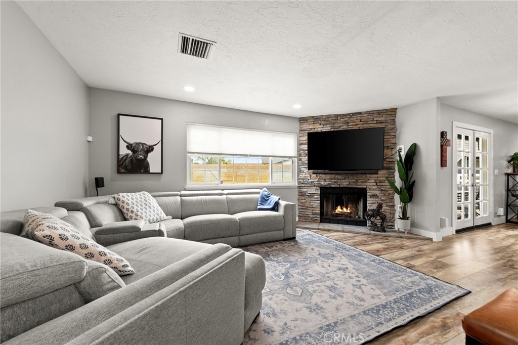 3330 Kips Korner Road Norco, CA 92860 - Photo 17 of 69
