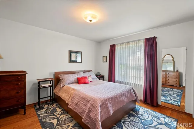 $365,000 | 5837 Oak Forest Lane, St. Louis, MO 63128