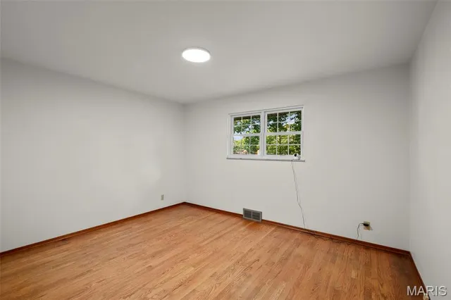 $365,000 | 5837 Oak Forest Lane, St. Louis, MO 63128