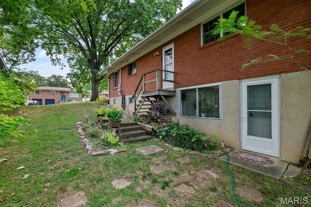 $365,000 | 5837 Oak Forest Lane, St. Louis, MO 63128