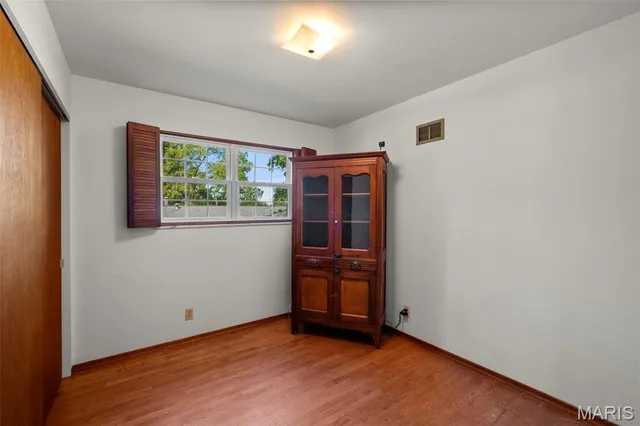 $365,000 | 5837 Oak Forest Lane, St. Louis, MO 63128