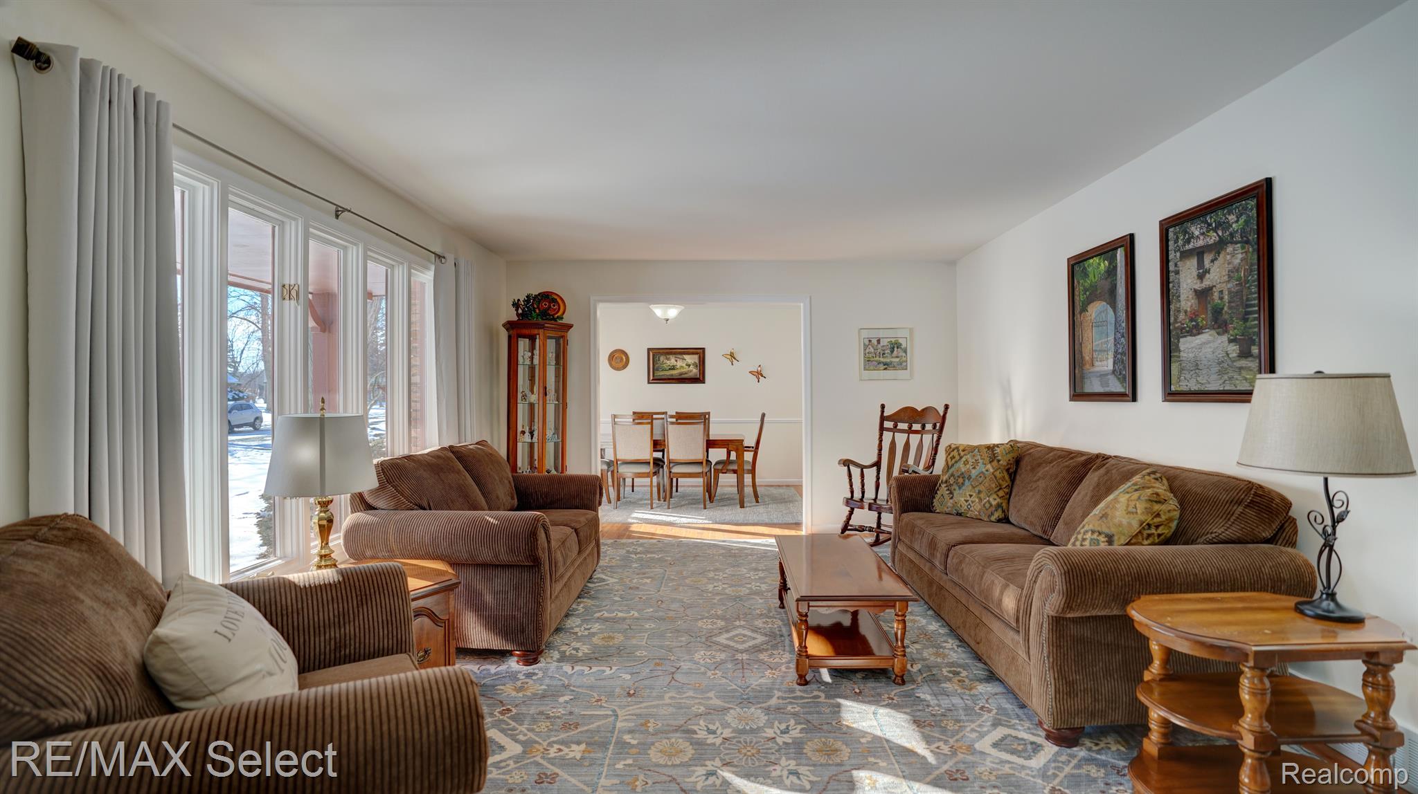 5447 Provincial Road Grand Blanc, MI 48439 - Photo 7 of 46 Gallery Image 7