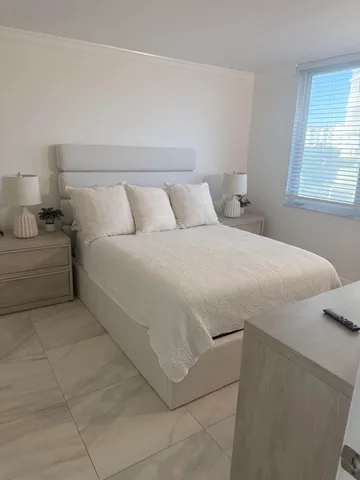 $6,500 | 3215 South Ocean Boulevard, Unit 210, Highland Beach, FL 33487