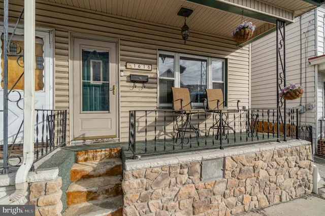 $175,000 | 1618 West End Avenue, Pottsville, PA 17901