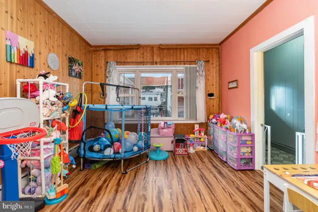 $175,000 | 1618 West End Avenue, Pottsville, PA 17901