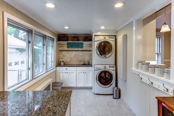 80 Barnard Road Worcester, MA 01605 - Photo 8 of 28 Gallery Image 8