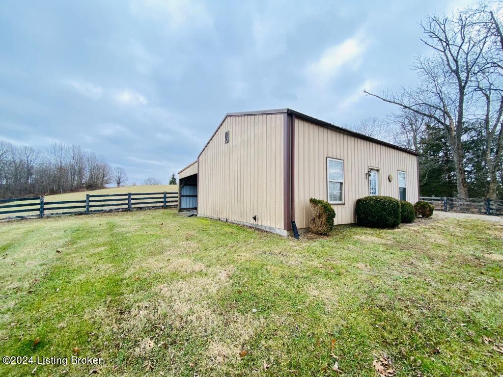7020 Bardstown Road Springfield, KY 40069 - Photo 31 of 32 031_Outbuilding