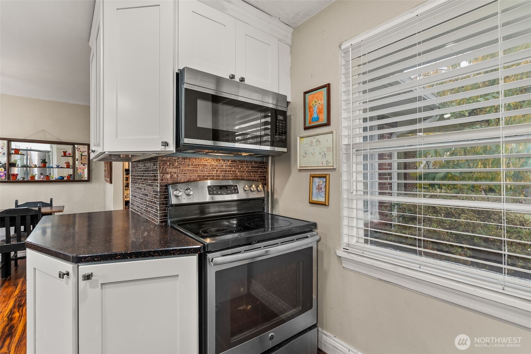 809 K Street Centralia, WA 98531 - Photo 11 of 35