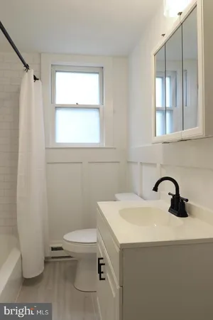 $1,950 | 149 South Main Street, Unit 1, Elmer, NJ 08318