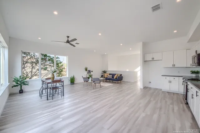 $2,300 | 675 Hummingbird Hill, Canyon Lake, TX 78133