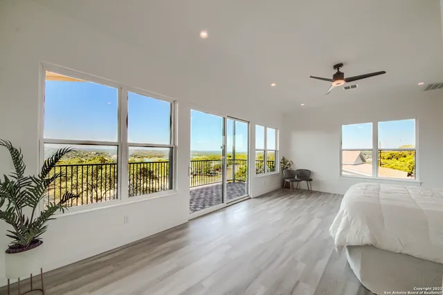 $2,300 | 675 Hummingbird Hill, Canyon Lake, TX 78133