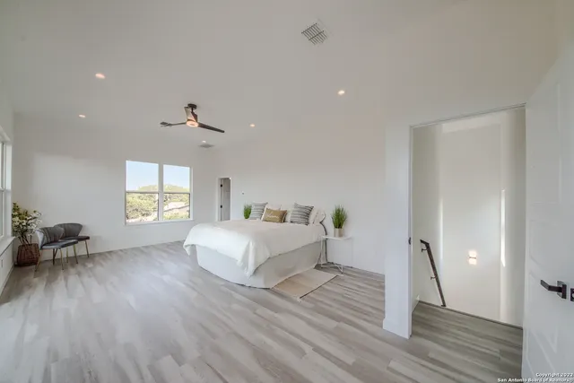 $2,300 | 675 Hummingbird Hill, Canyon Lake, TX 78133