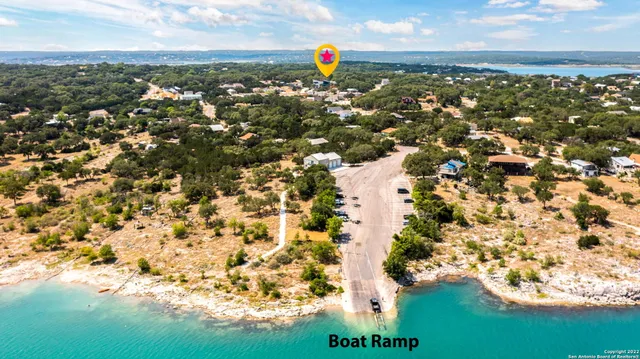 $2,300 | 675 Hummingbird Hill, Canyon Lake, TX 78133