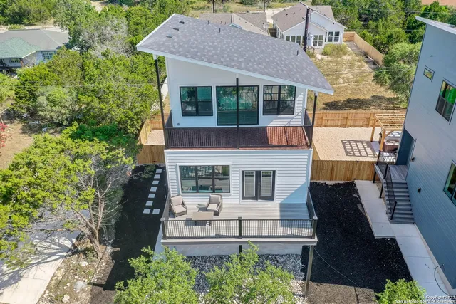 $2,300 | 675 Hummingbird Hill, Canyon Lake, TX 78133