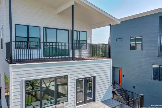 $2,300 | 675 Hummingbird Hill, Canyon Lake, TX 78133