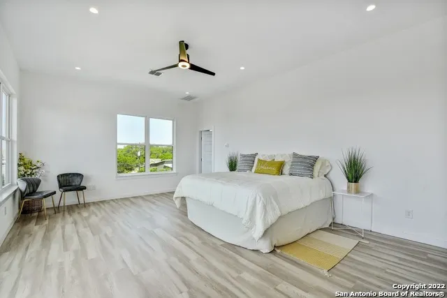 $2,300 | 675 Hummingbird Hill, Canyon Lake, TX 78133