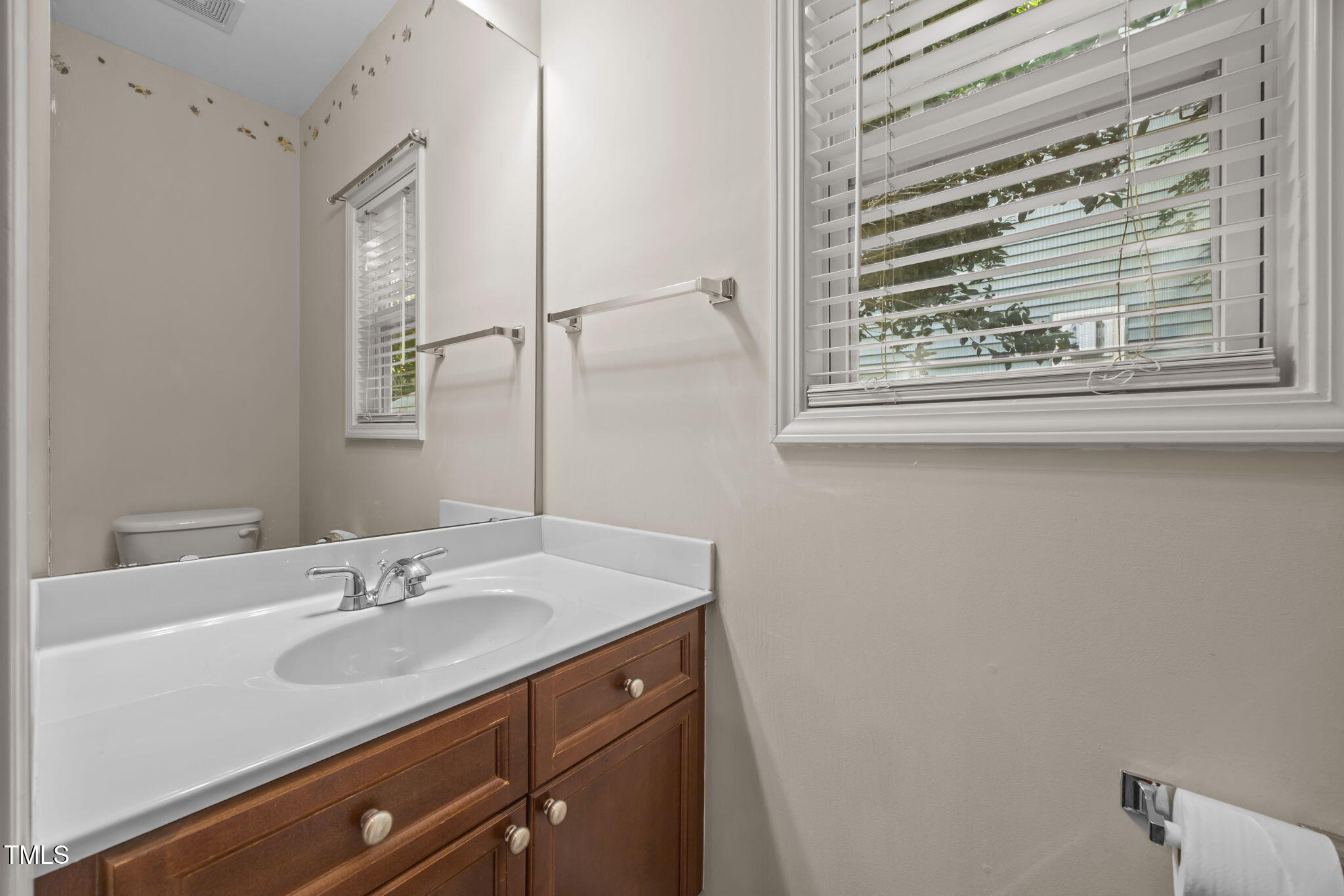 3242 Landing Falls Lane Raleigh, NC 27616 - Photo 19 of 38 23-web-or-mls-IMG_9095