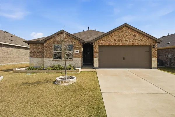 $1,800 | 304 Red Strm Way, Caddo Mills, TX 75135