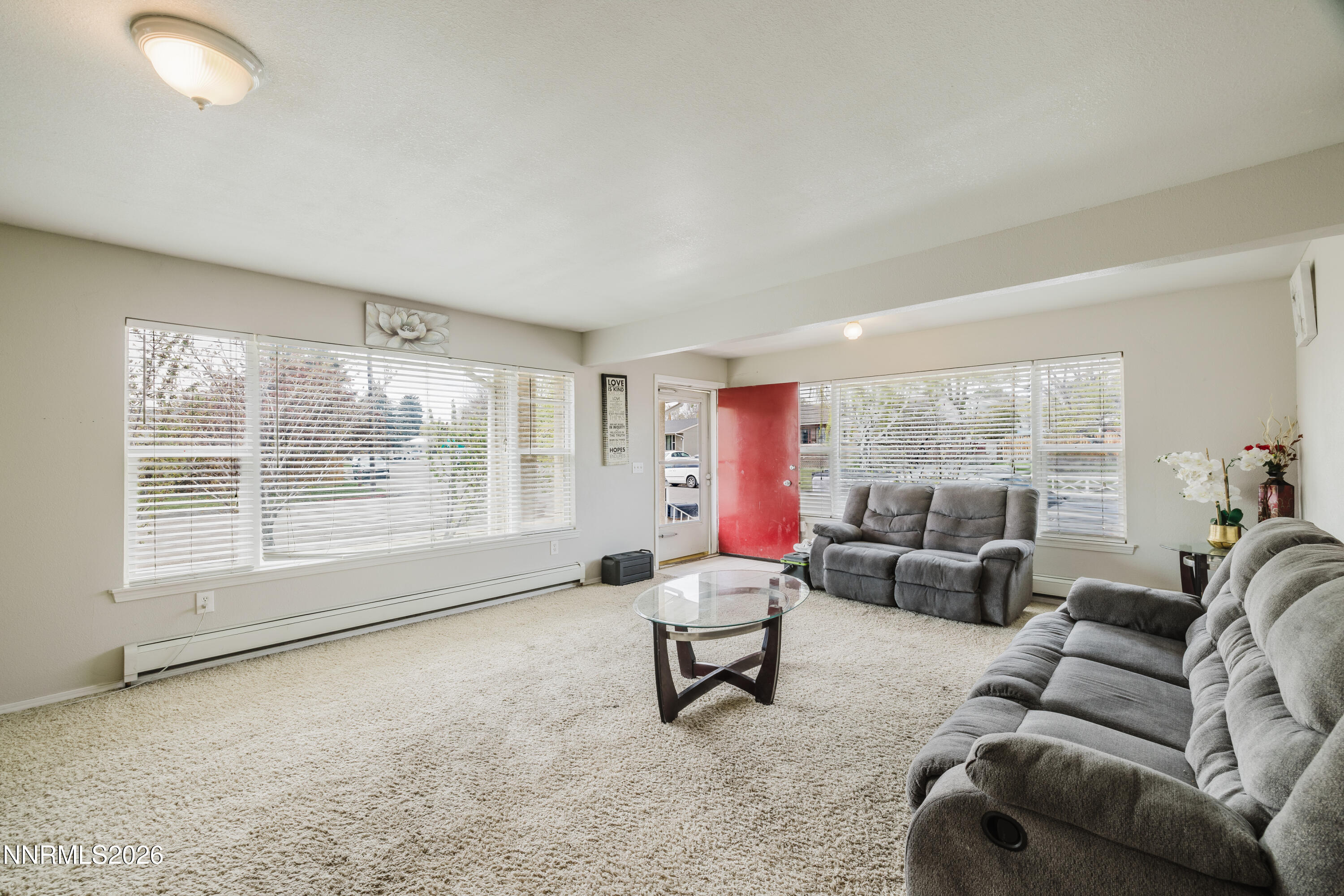 189 West Ash Street Elko, NV 89801 - Photo 4 of 50 3 (1)