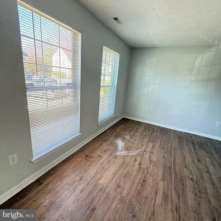 $2,490 | 2423 West Rosecroft Village Circle, Oxon Hill, MD 20745