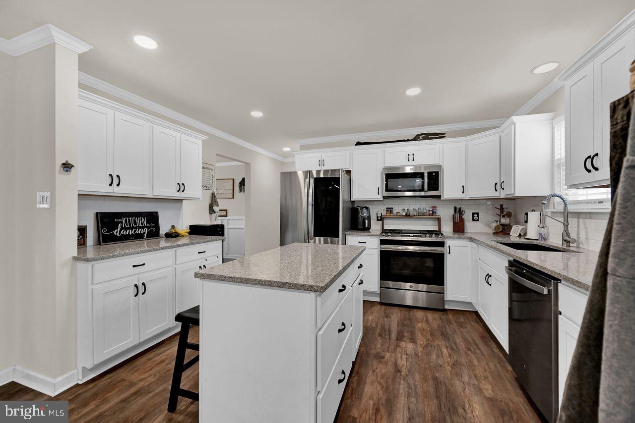 123 Winston Drive York, PA 17408 - Photo 11 of 53