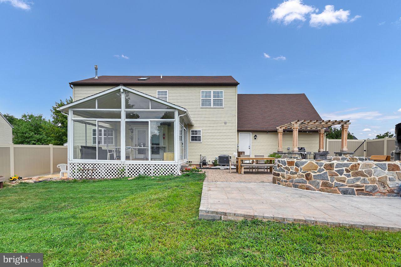 123 Winston Drive York, PA 17408 - Photo 46 of 53