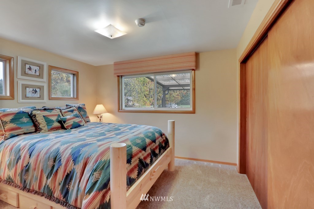 27010 Lower Burnett Road East Buckley, WA 98321 - Photo 17 of 32 Gallery Image 17