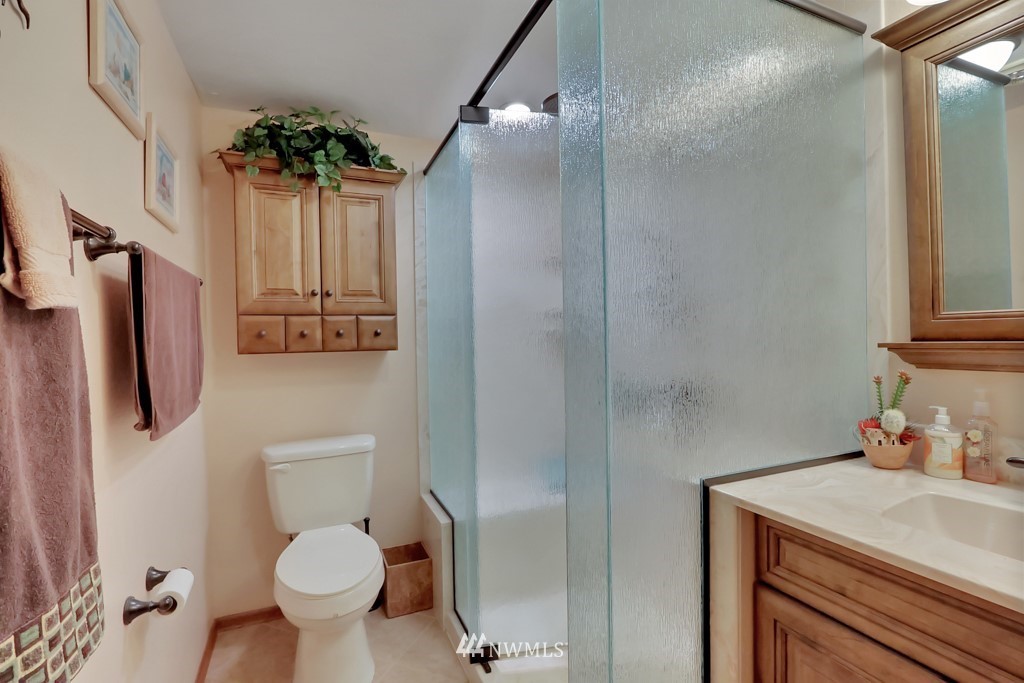 27010 Lower Burnett Road East Buckley, WA 98321 - Photo 19 of 32 Gallery Image 19