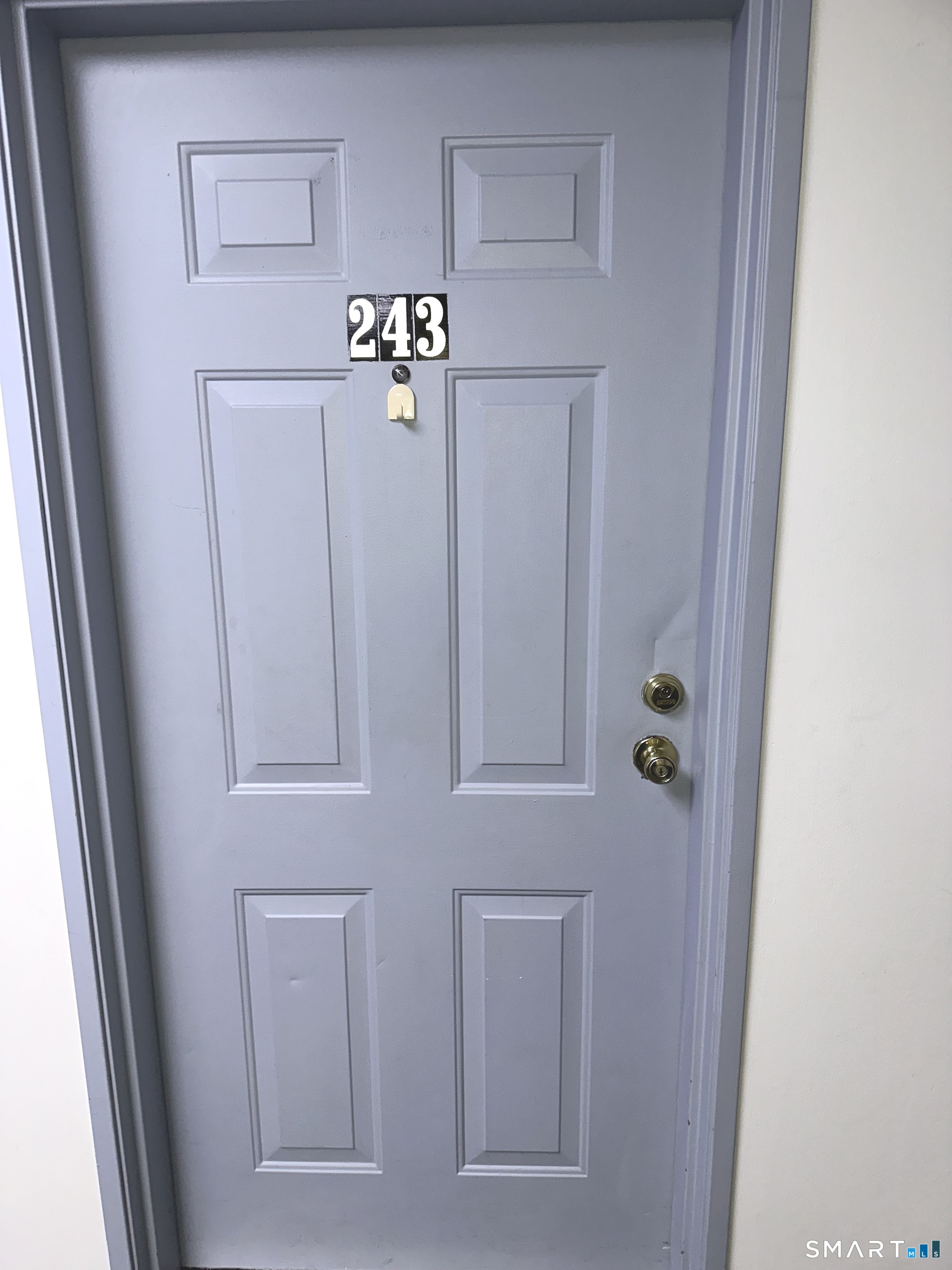 243 Judd Square, Unit 243 Wallingford, CT 06492 - Photo 4 of 17