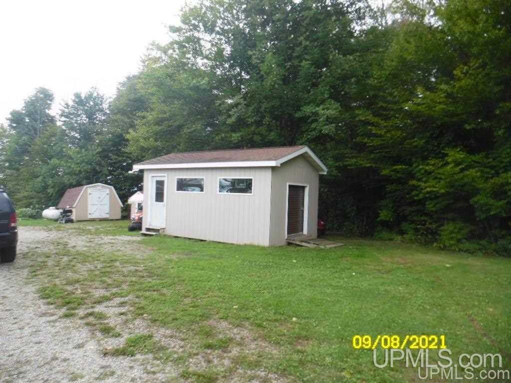 9689 Co Road Rapid River, MI 49878 - Photo 24 of 27