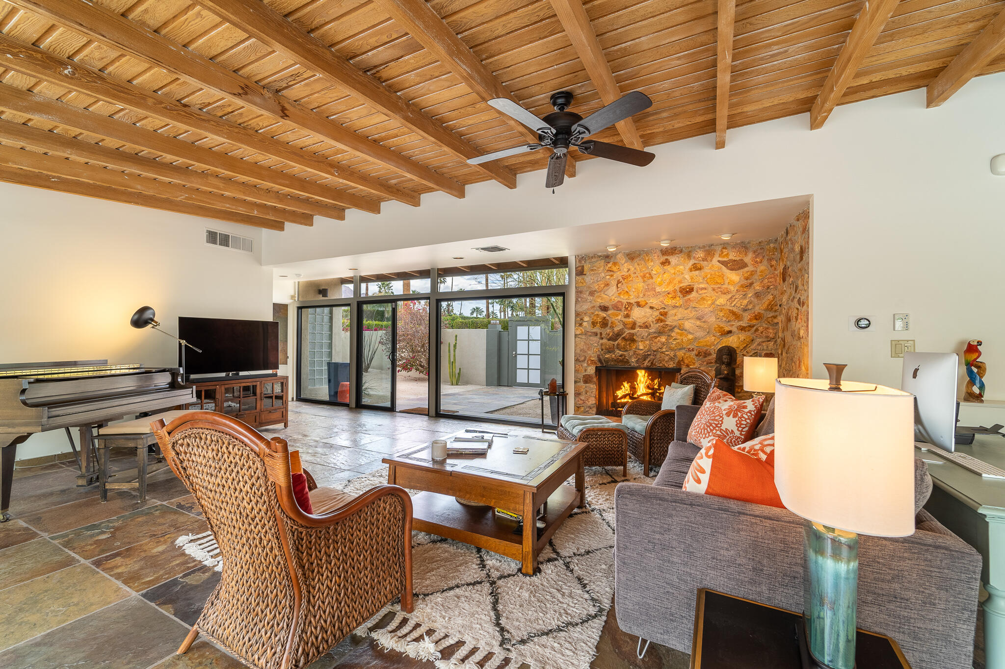 1363 East Deepwell Road Palm Springs, CA 92264 - Photo 22 of 53 23