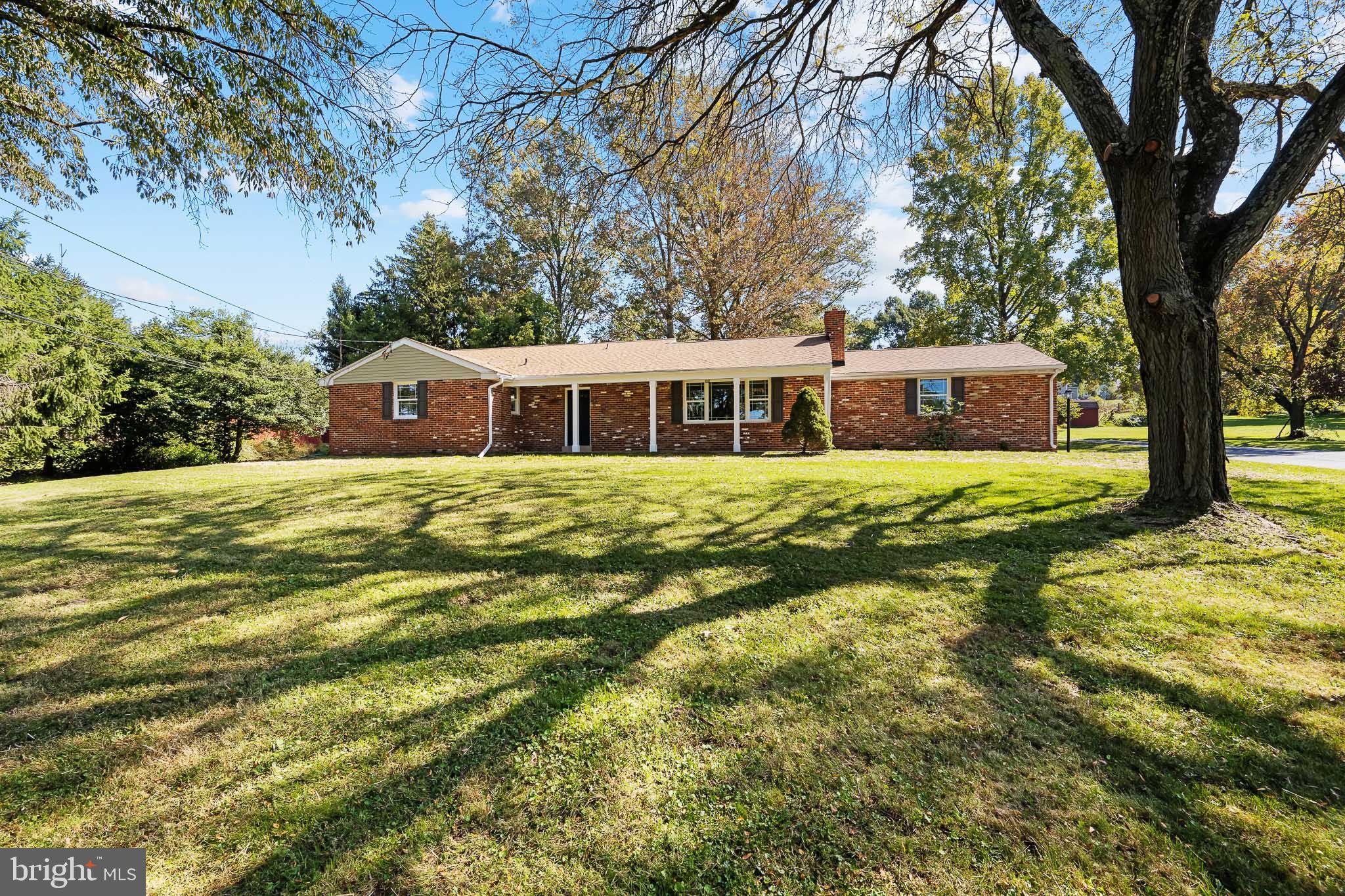 15 Roser Lane Hockessin, DE 19707 - Photo 1 of 51 Gallery Image 1